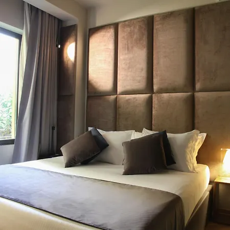 Hotel Triviho Rome