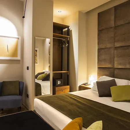 Hotel Triviho Rome