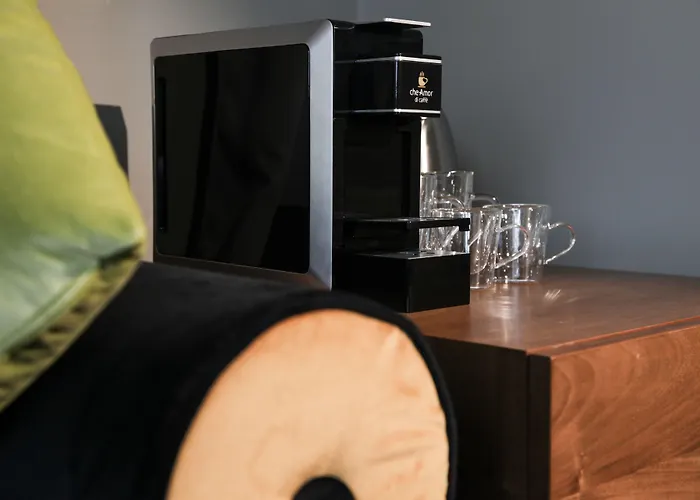 ホテル トリビオ 3*